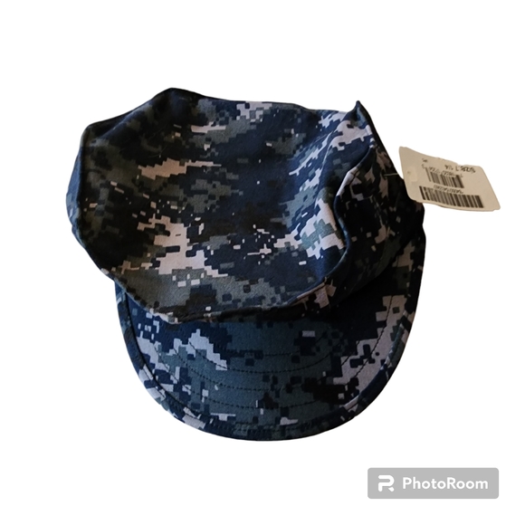 NWT digital blue camo cover hat - Picture 1 of 2